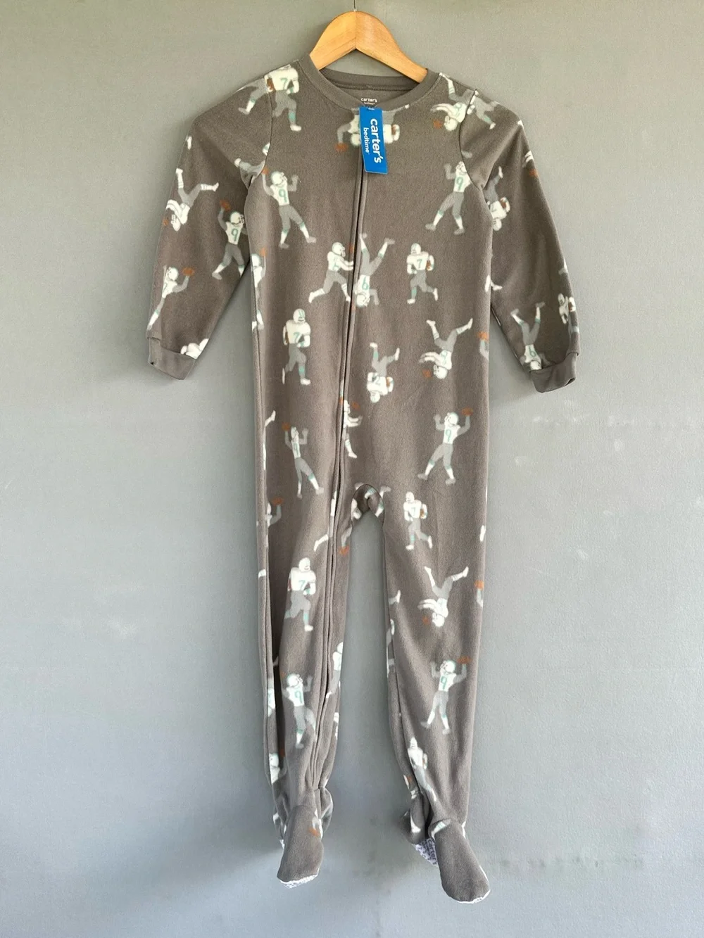 🎉5 for $45🎉 NWT Carters fleece footed pajama boys size 6